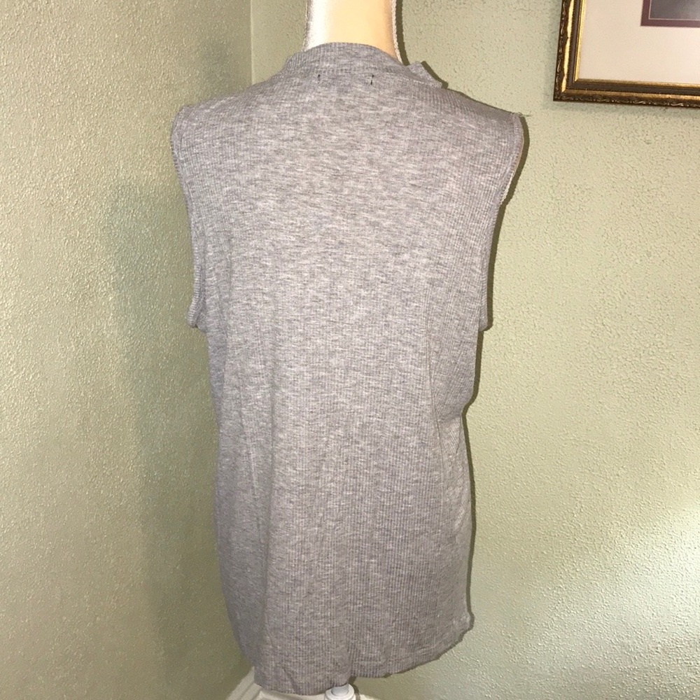 Ambiance Gray Choker Sleeveless Top Size 1X - Picture 3 of 5